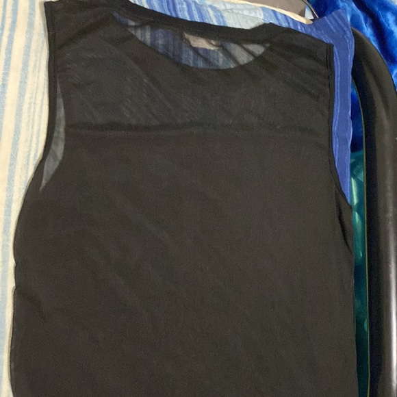 Mesh tank top - Picture 3 of 4